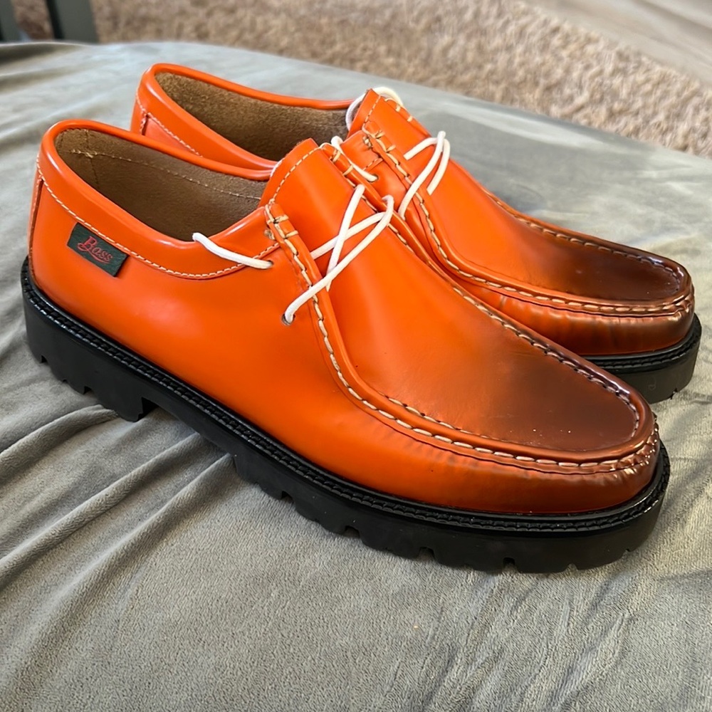 Women’s orange loafers G.H. GH bass Mocs